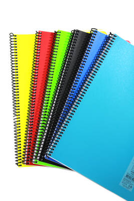 Mynote Flex A4 100 Yaprak Çizgili Spiralli Plastik Neon Kapak Defter - 18